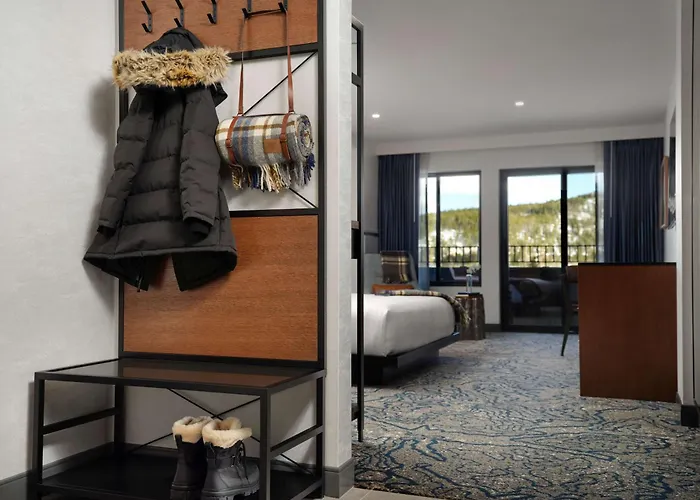 Hotel Alpenrock Breckenridge, Curio Collection By Hilton