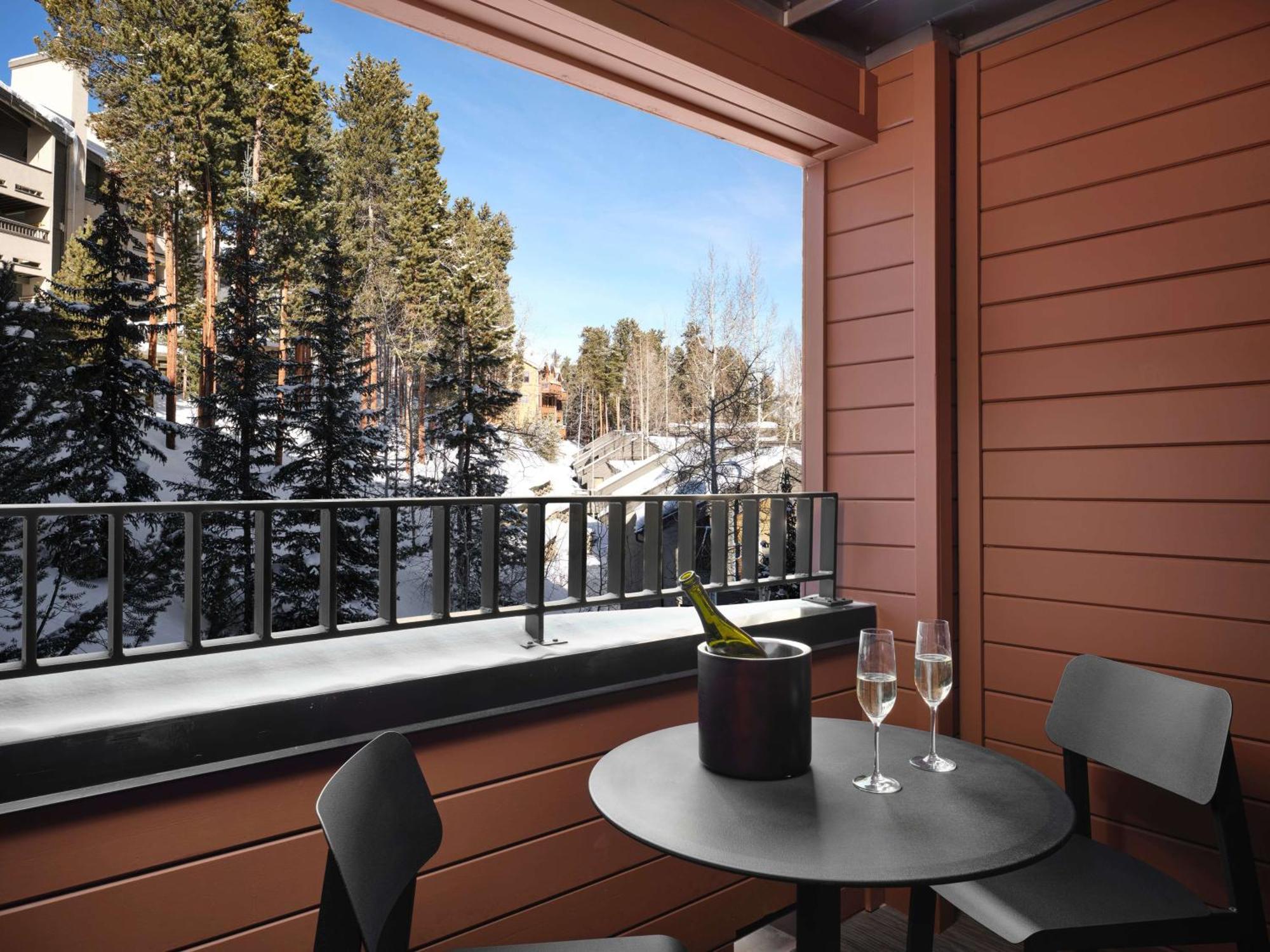 Alpenrock Breckenridge, Curio Collection By Hilton Resort